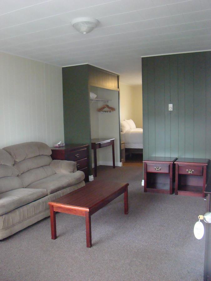 Paddock Inn Coleman Kültér fotó